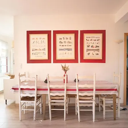 Typique Avec A Pied * Arcachon