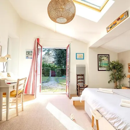 Typique Avec à Pied *