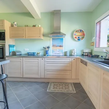 Vila Typique Avec A Pied